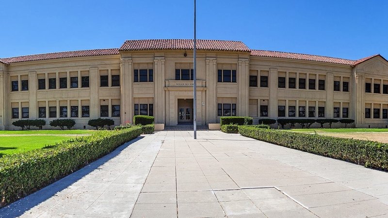 Excelsior High School, Norwalk, CA